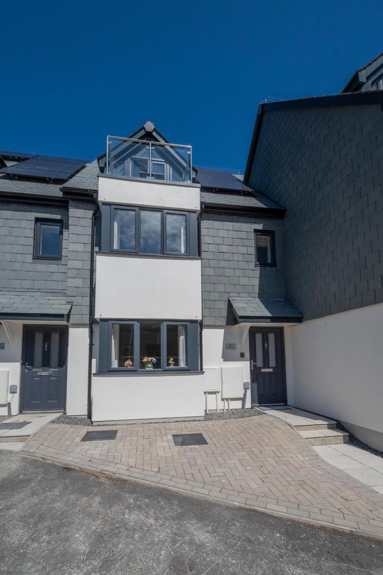 Exceptional 3 Bedroom Home In Penzance~New~Seaside Εξωτερικό φωτογραφία